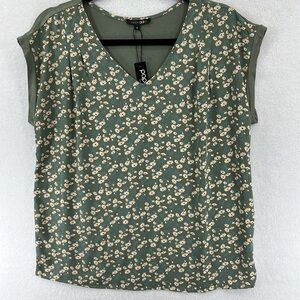 Papermoon (Stitch Fix) Women’s Top Size S Moss Green Floral Mixed Media NWT